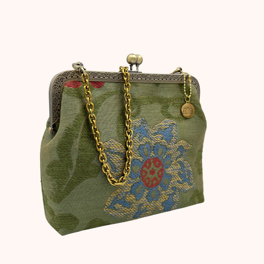 ANDREINA Green Tapestry