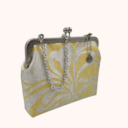 ANDREINA Silver Flower