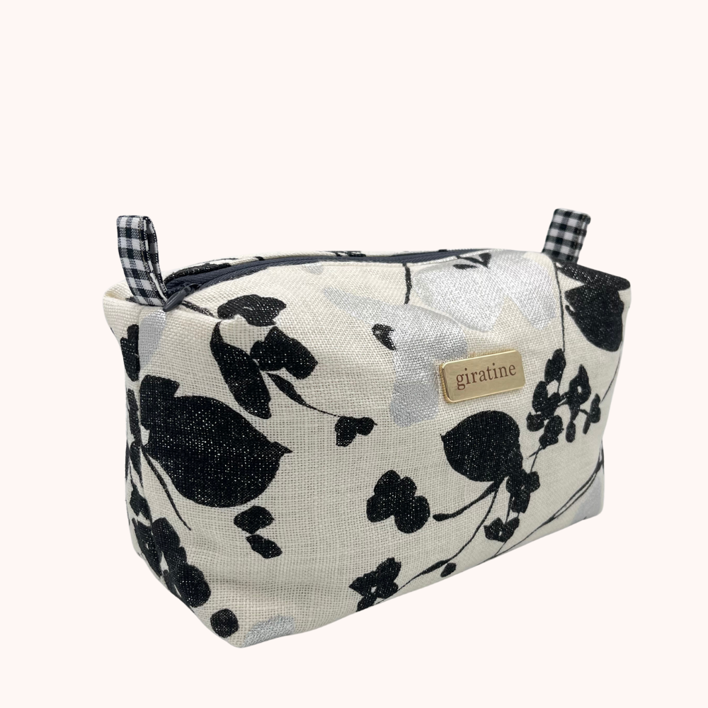 BEAUTY CASE Black Silver