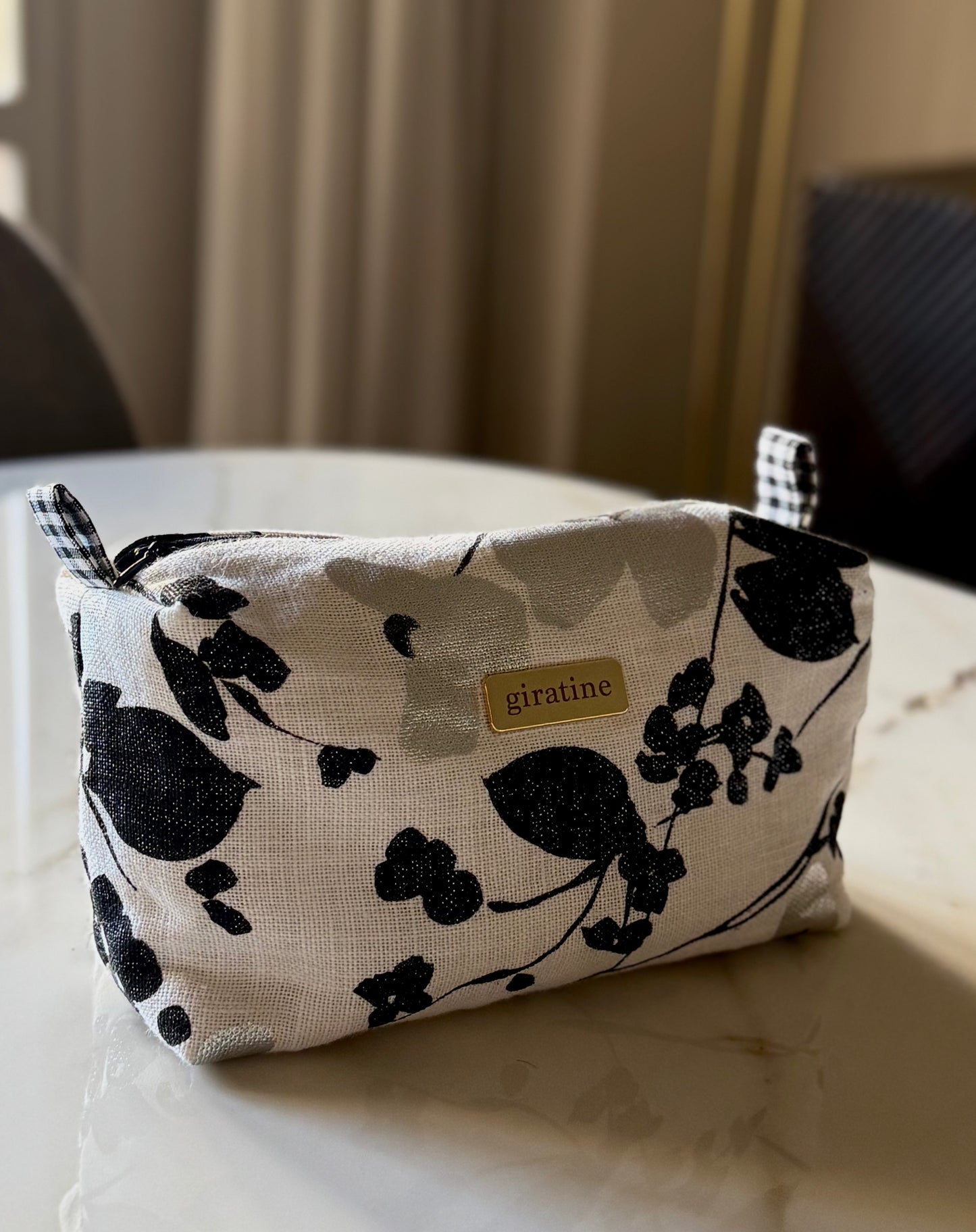 BEAUTY CASE Black Silver