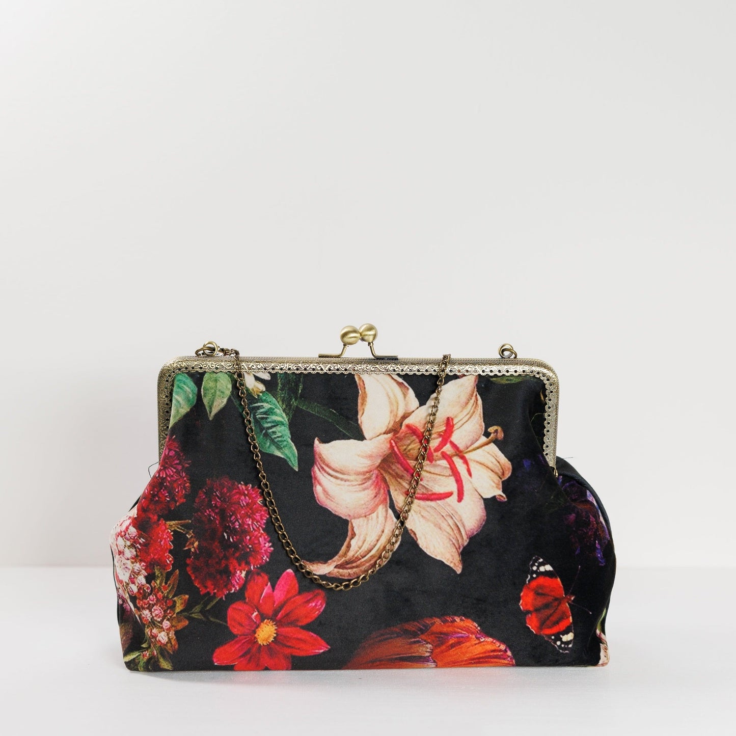 ISOTTA Botanica dark