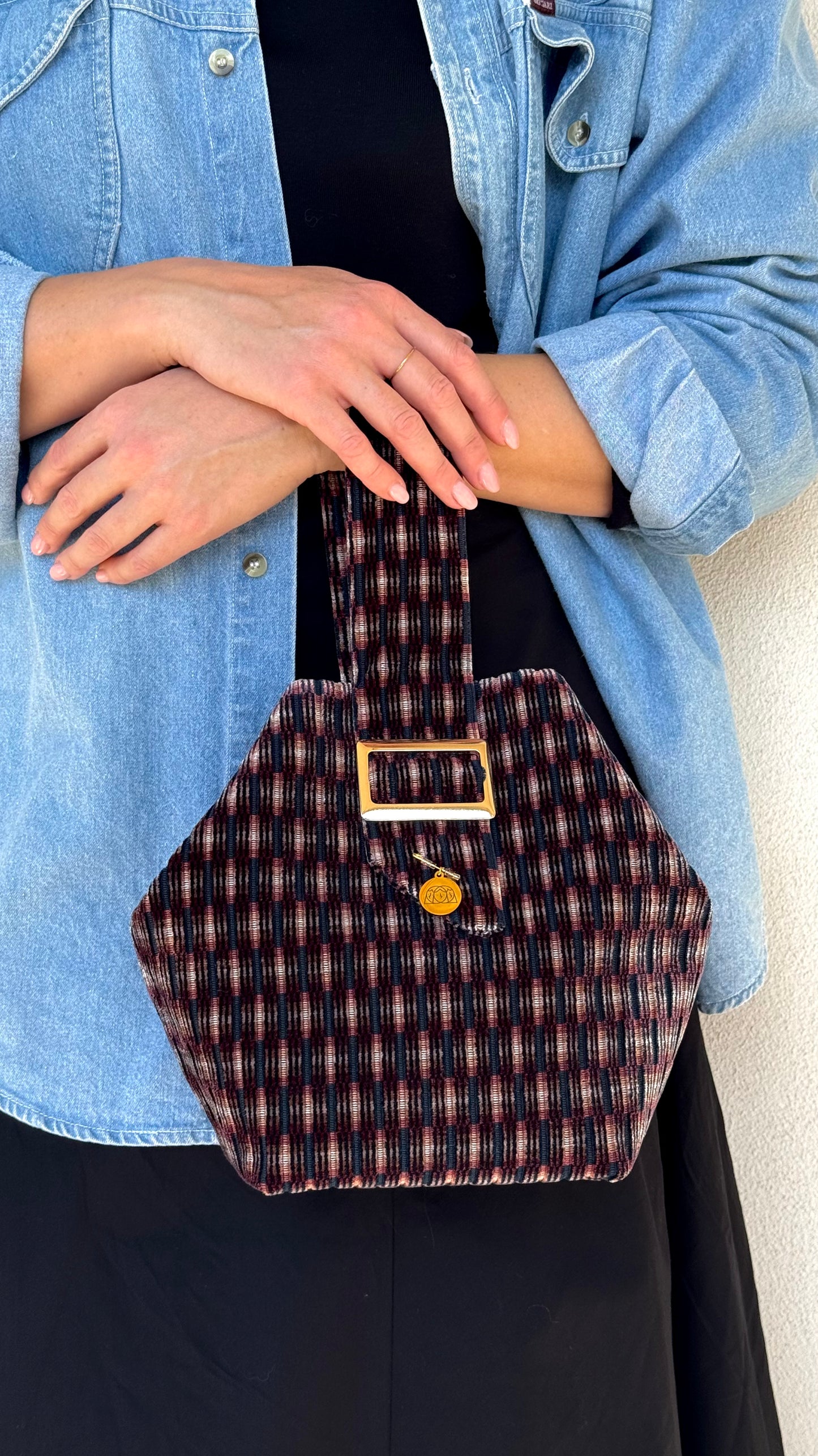 ALMA Ikat