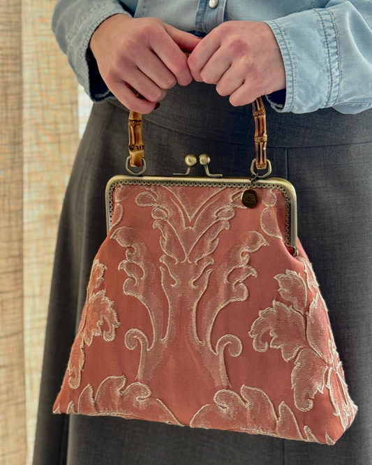 ISABELLA Rose Poudré