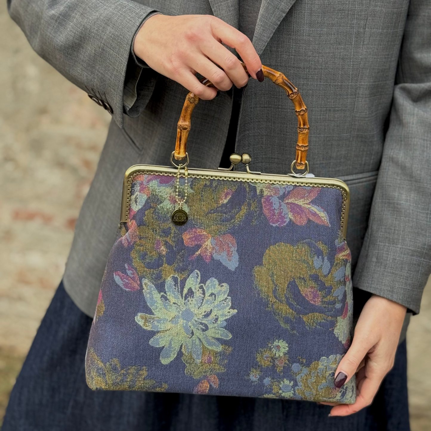 LUCREZIA Blu Denim Floreale