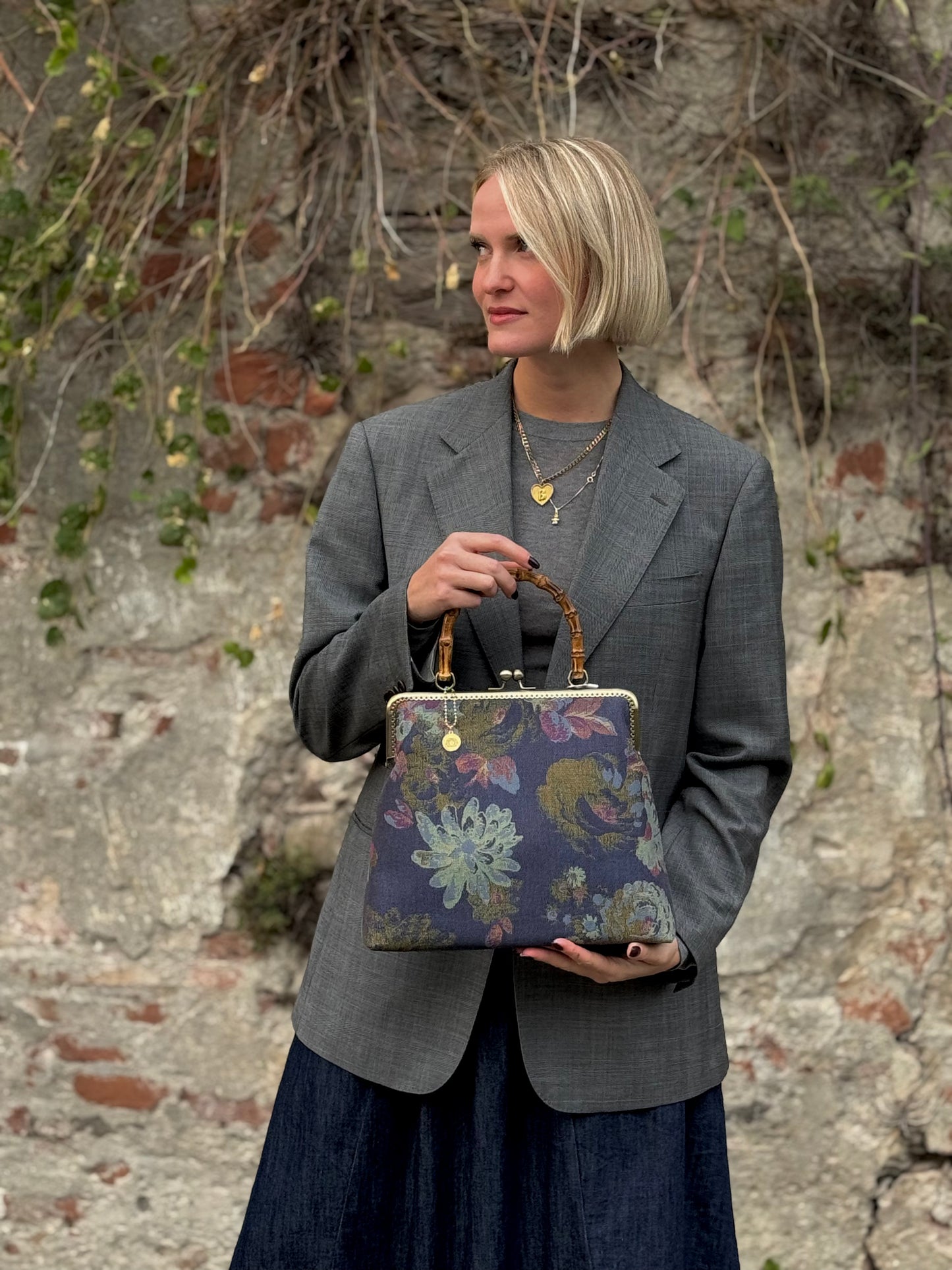 LUCREZIA Blu Denim Floreale