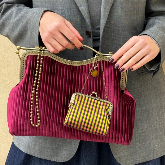 CAMILLA Sipario Bordeaux